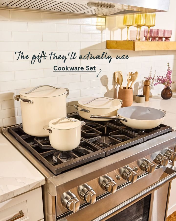 Caraway static Meta ad: Gifting occasion hook
